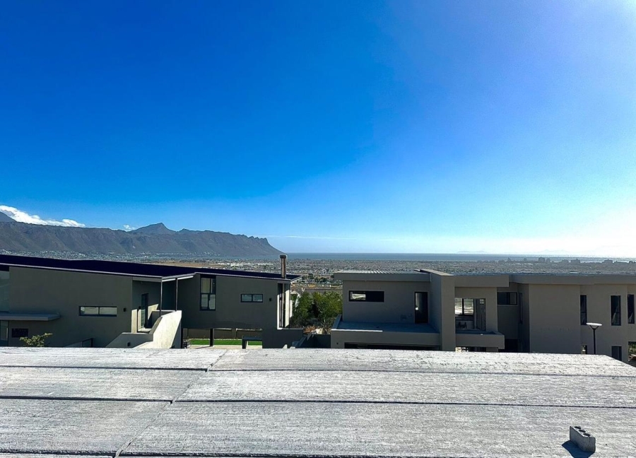 4 Bedroom Property for Sale in Fairhaven Country Estate Western Cape